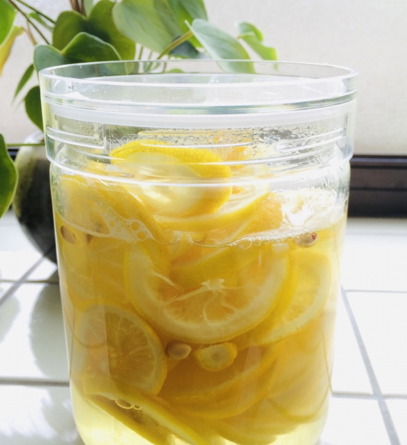 レモン酢の作り方 砂糖あり なし 生姜入りの3種類のレシピを紹介 ママに届ける子育て情報